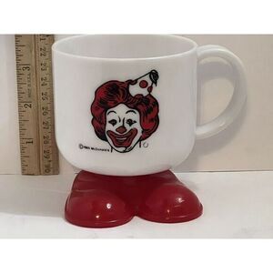 1985 McDonald's Ronald McDonald  Plastic Mug/Cup w/Big Red‎ Shoe Base
